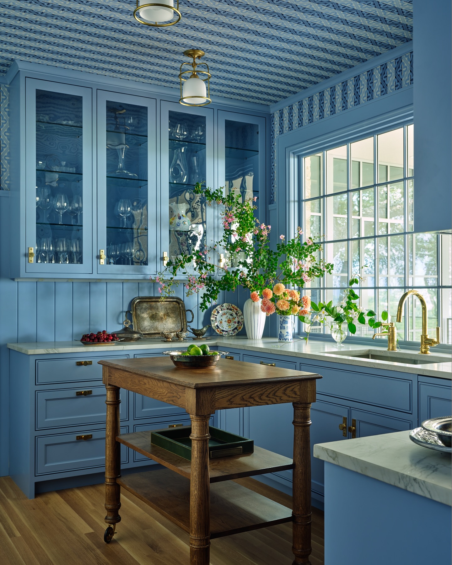 13. Cobalt Splash Backsplash with Geometric Brass Shelving In a Blue Kitchen