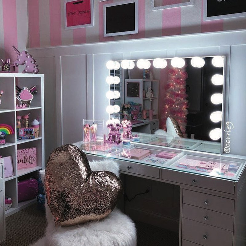 21. Midnight Blue Velvet and Gold Accents Vanity Setup with Vintage Mirror