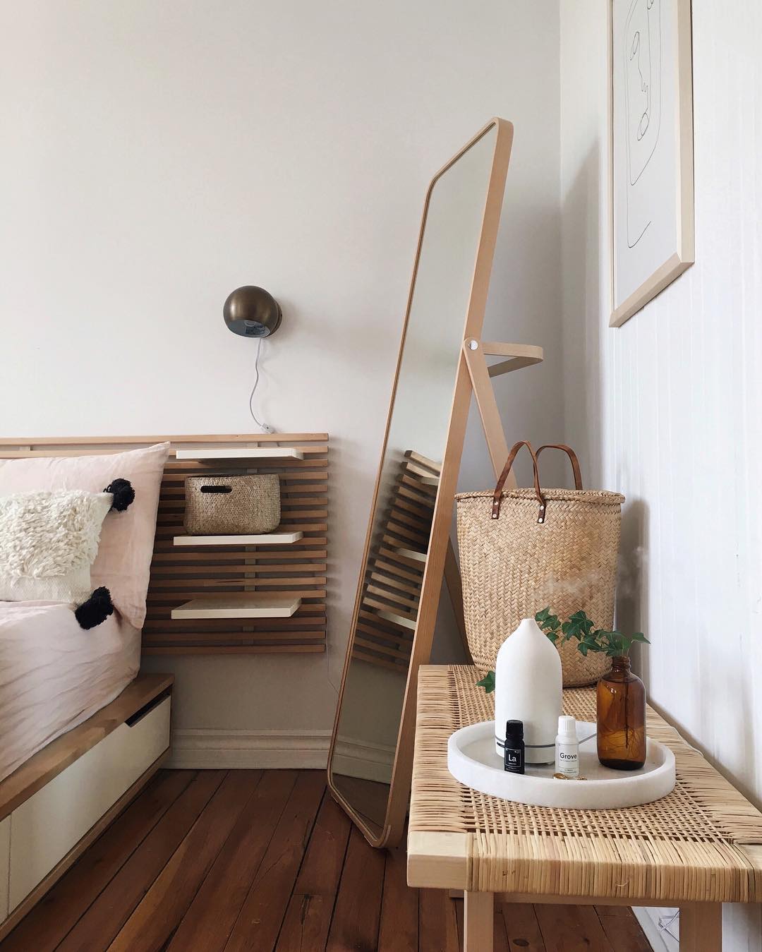 10. a Canopy Of Twinkling Fairy Lights Over a Vintage Trunk Bedside Table