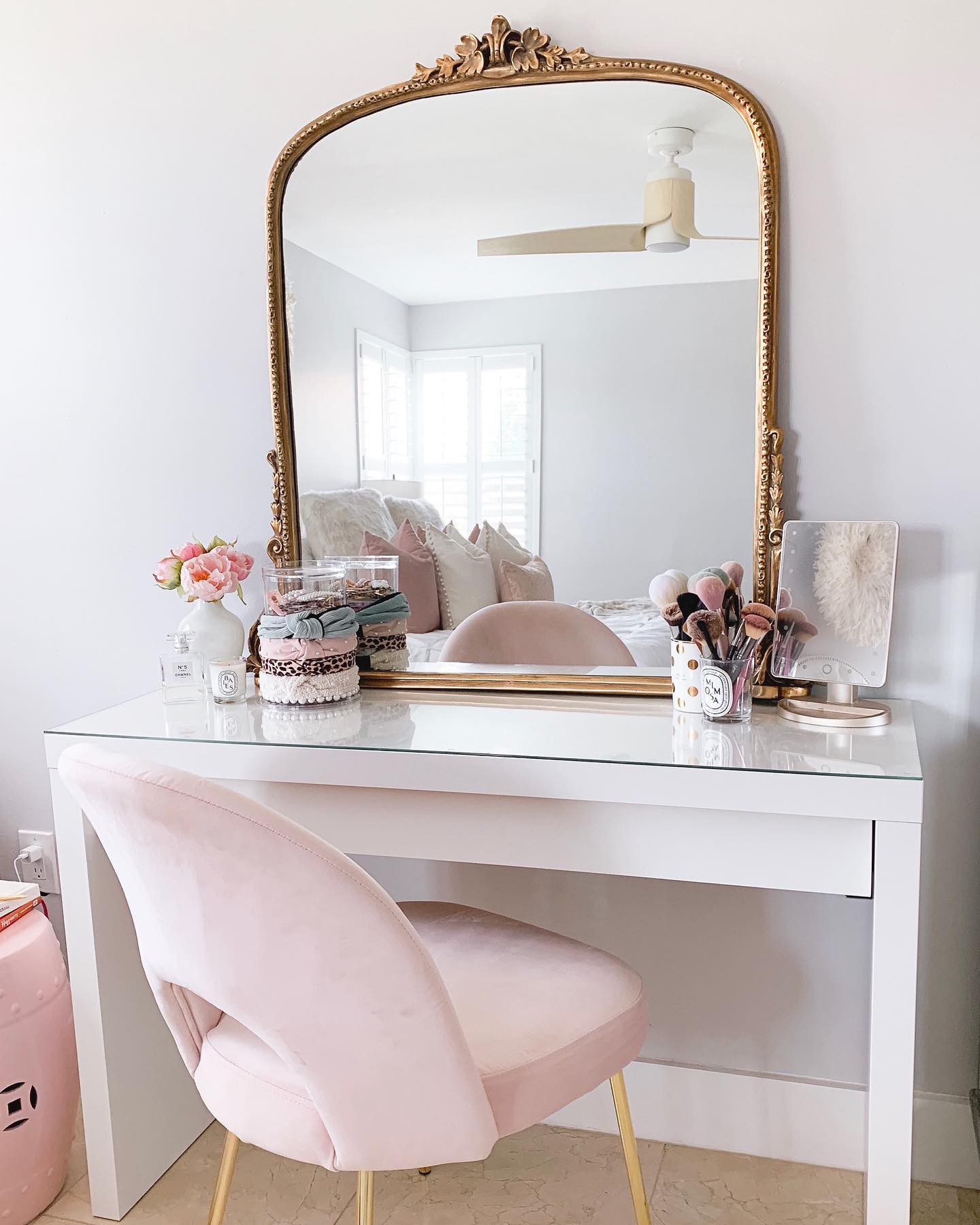 17. Moonlit Mirror Reflection with Clustered Vanity Lights