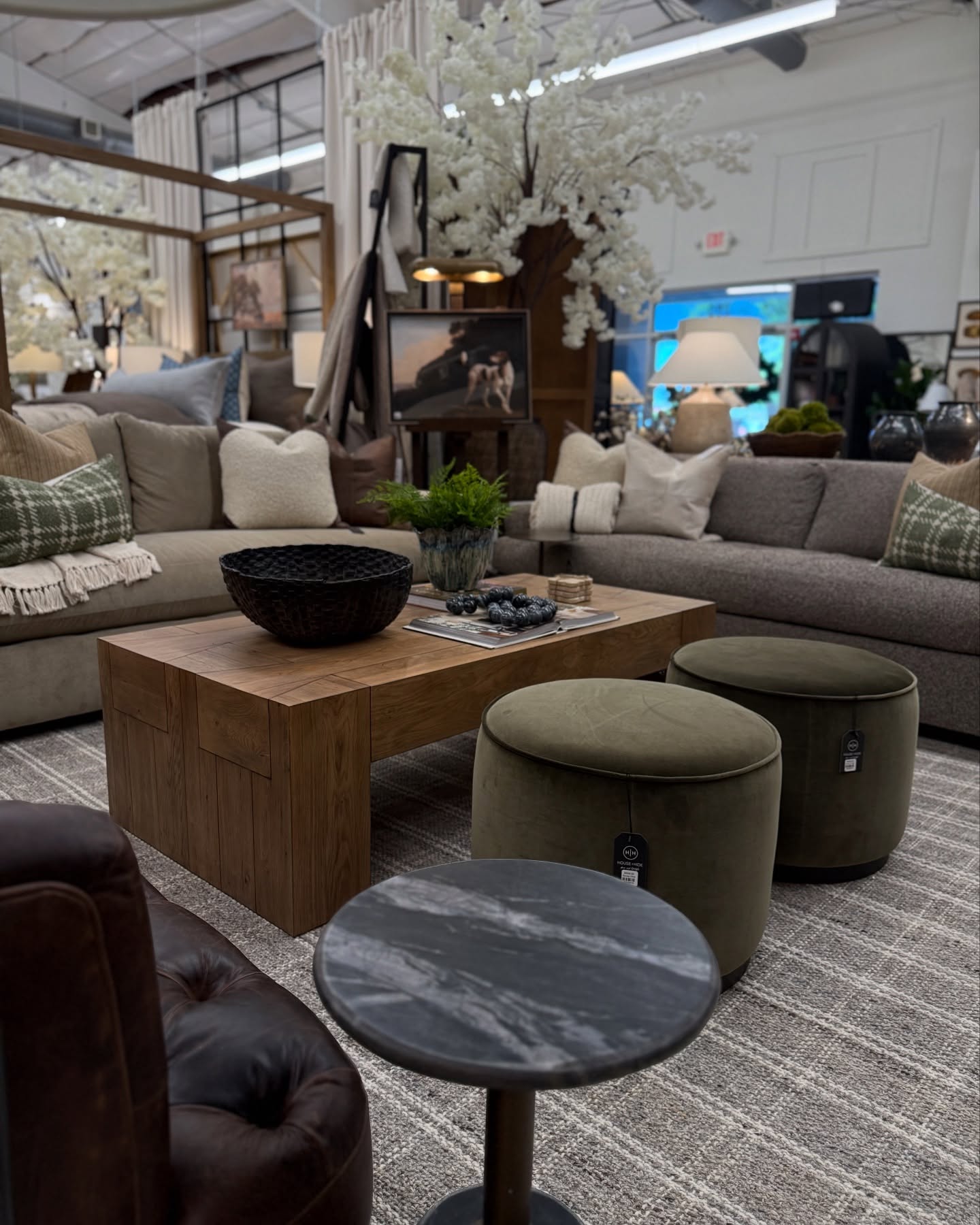 1. Coffee Beans and Crimson Ribbons: a Rustic Meets Refined Table Setting