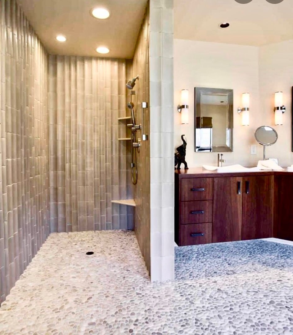 25. Amber Waves Of Grain: a Shower Niche with Rustic Wooden Accents