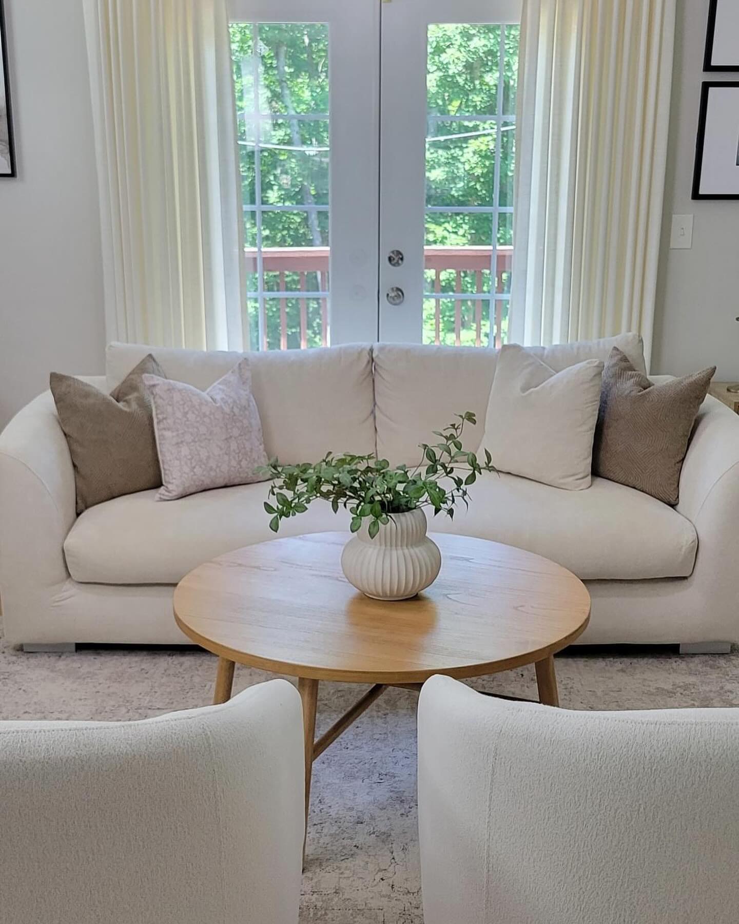 1. a Patchwork Of Comfort: the Quilted Sofa with Geometric Throw Pillows