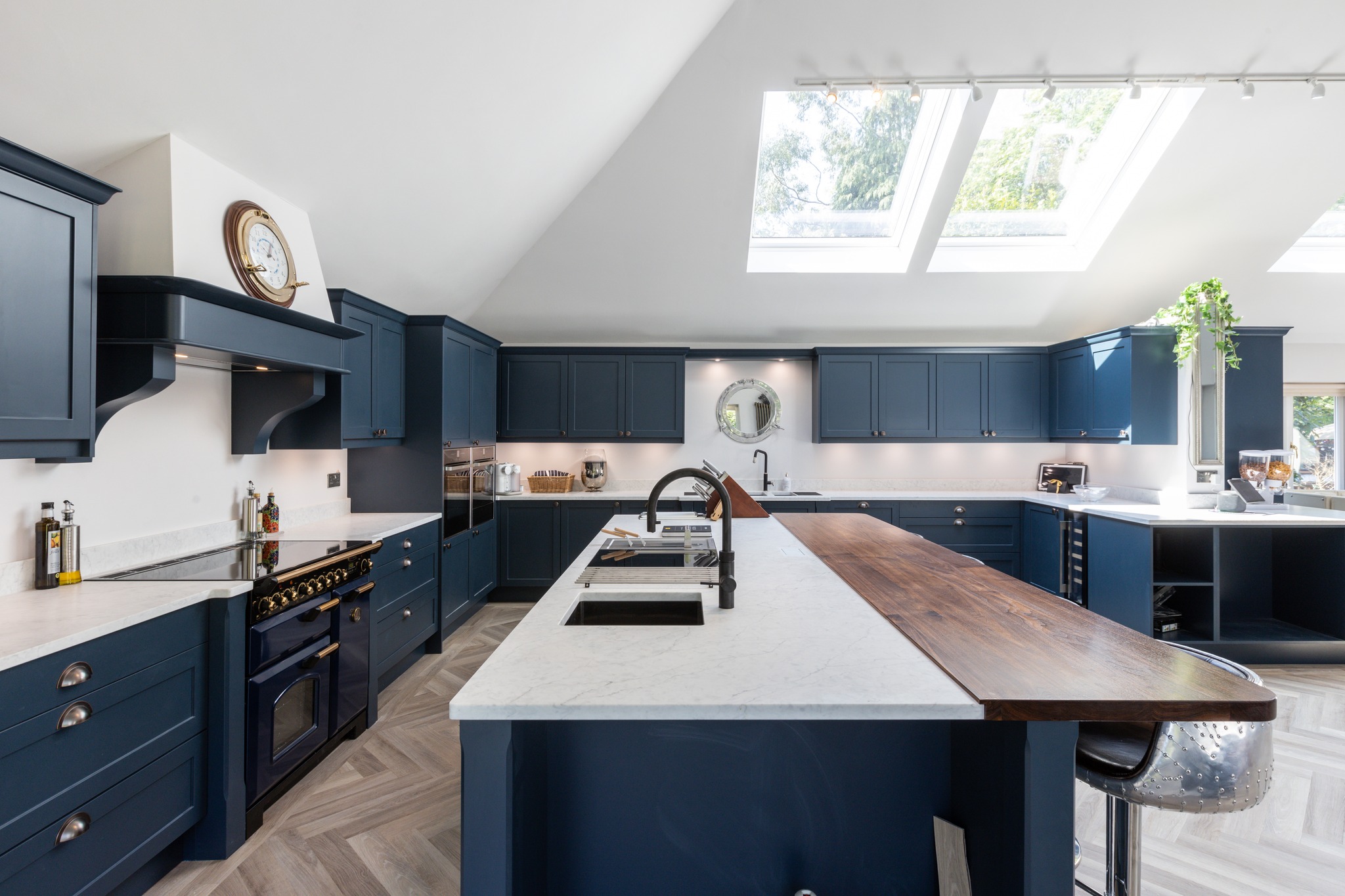 20. Cobalt Cabinets and Copper Accents: a Symphony Of Blue and Warmth