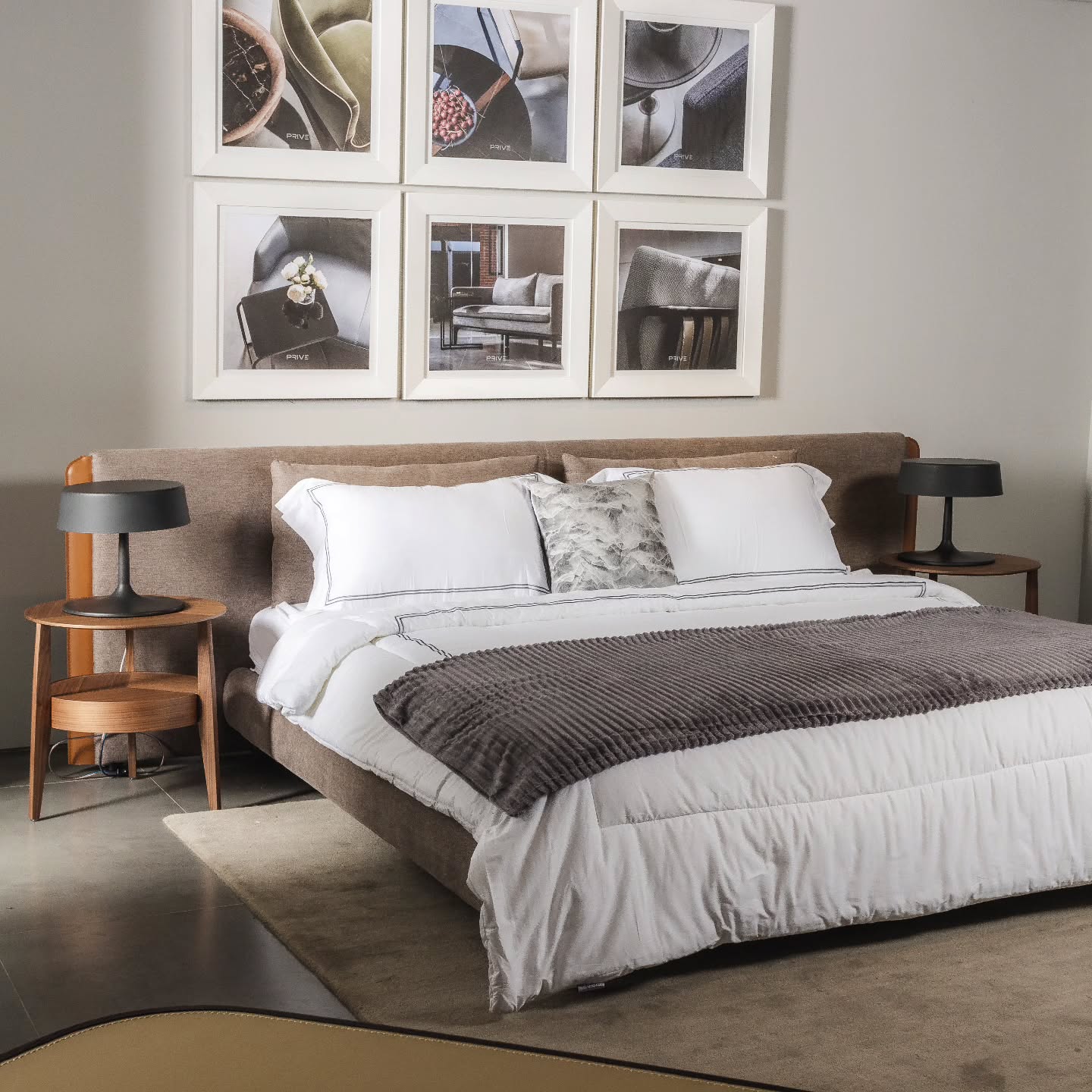 23. Soft Mauve Canopy Over Wooden Slats: a Dreamy Escape