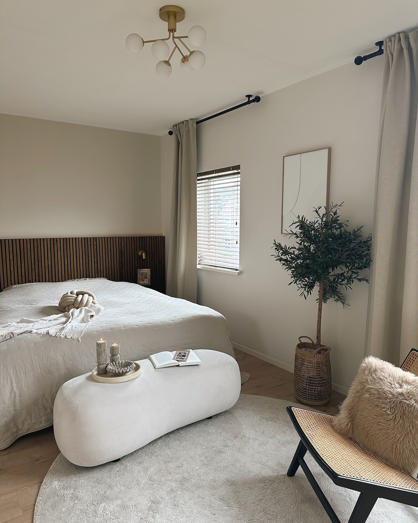 11. Moonlit Canopy and Starry String Lights: a Dreamy Escape