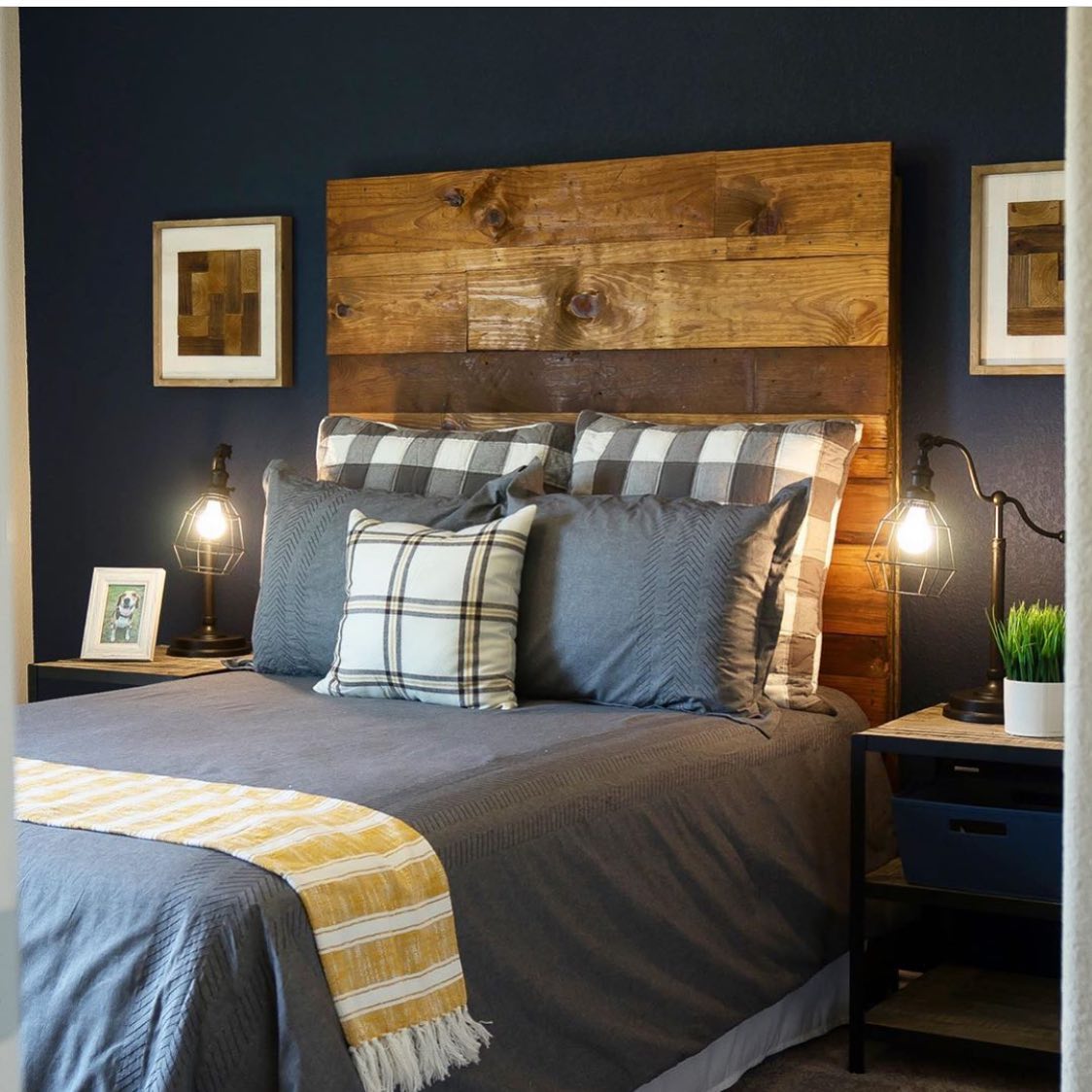 9. Surfboard and Skateboard Wall Art Fusion Bedroom