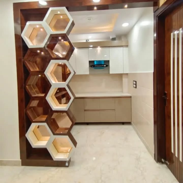 7. Suspended Wooden Slats and Glass Partition with Integrated Spice Rack