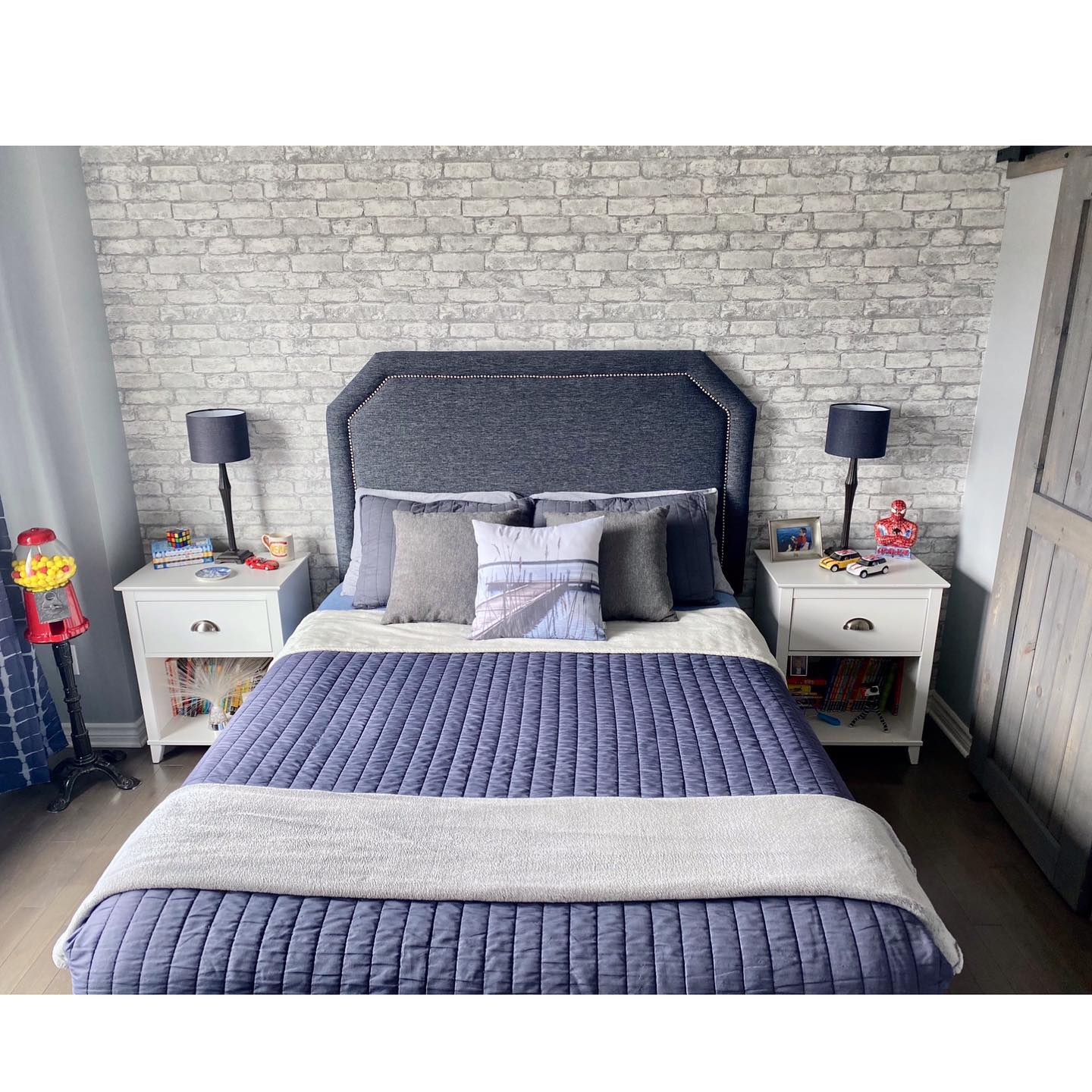 13. Surfboard Skateboard Wall Fusion: a Teen's Adventure-inspired Bedroom