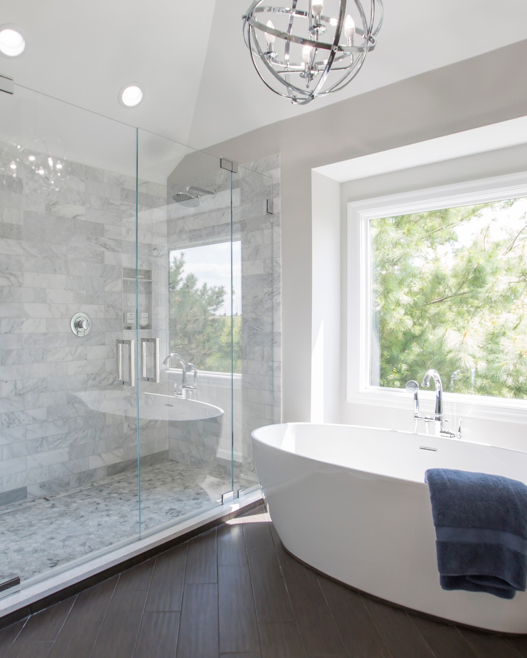 27. a Mosaic Of Mint and White Subway Tiles with a Vintage Sink Pedestal