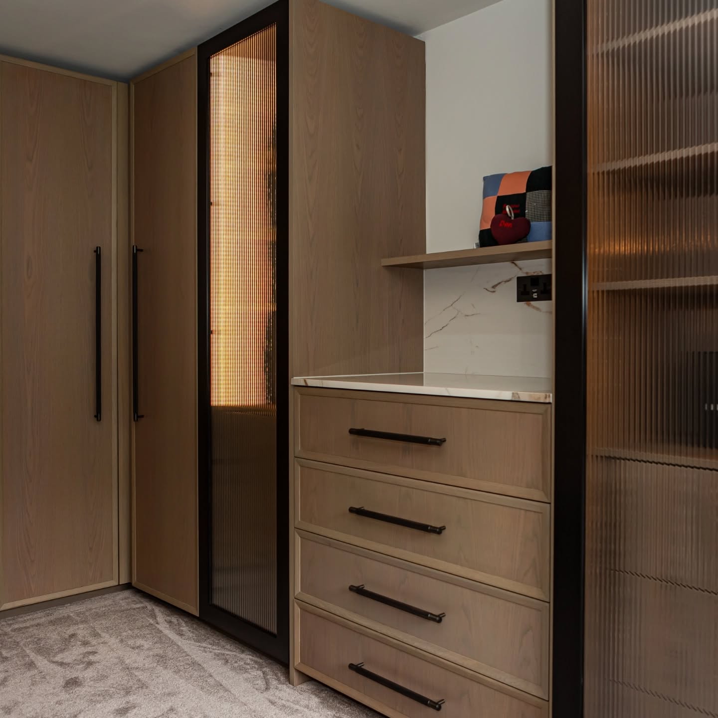 13. the Intersection Of Wood and Light: a Walk-in Wardrobe with Geometric Shadows