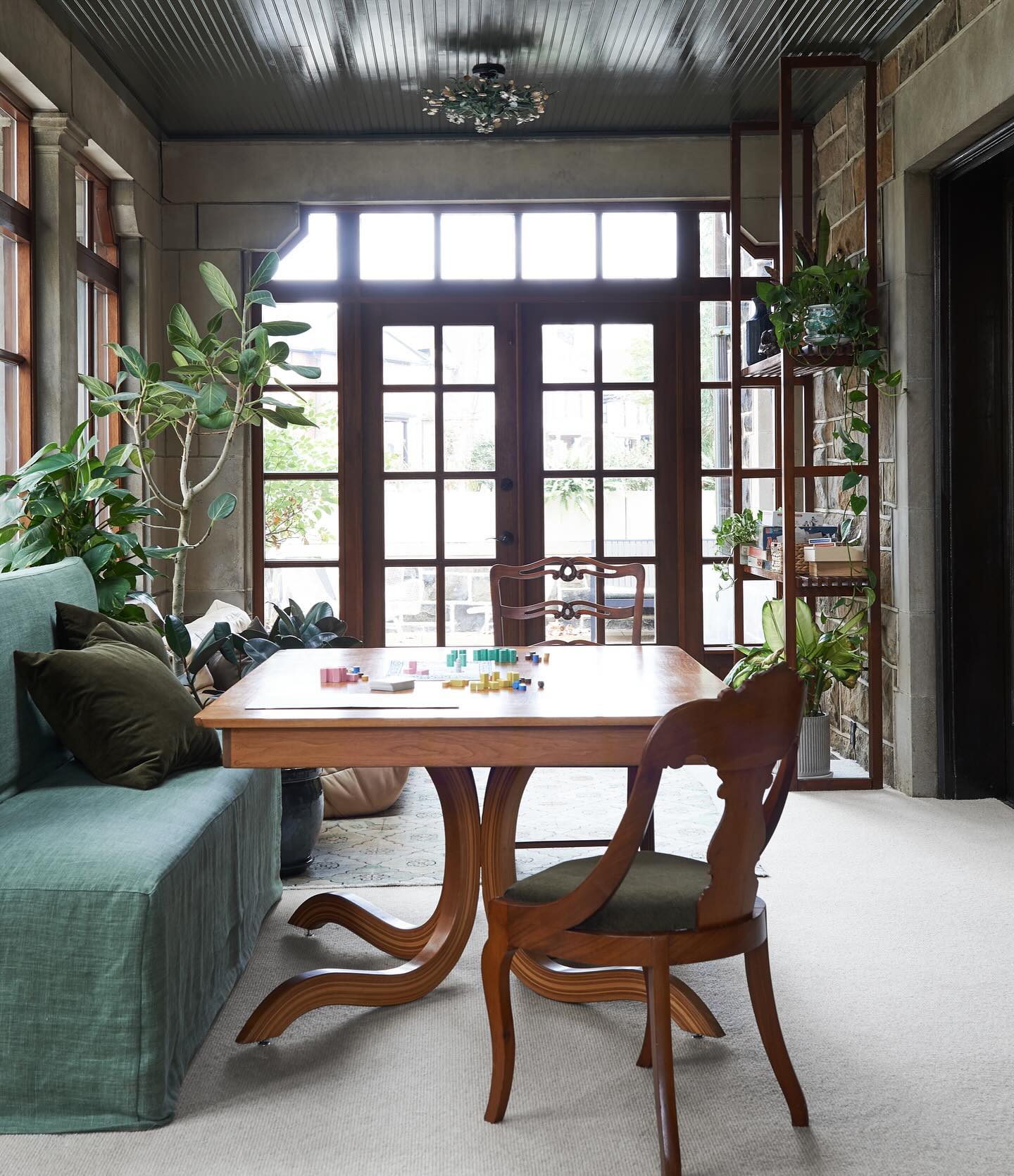 19. the Fern-laced Sunroom Retreat with Geometric Floor Tiles