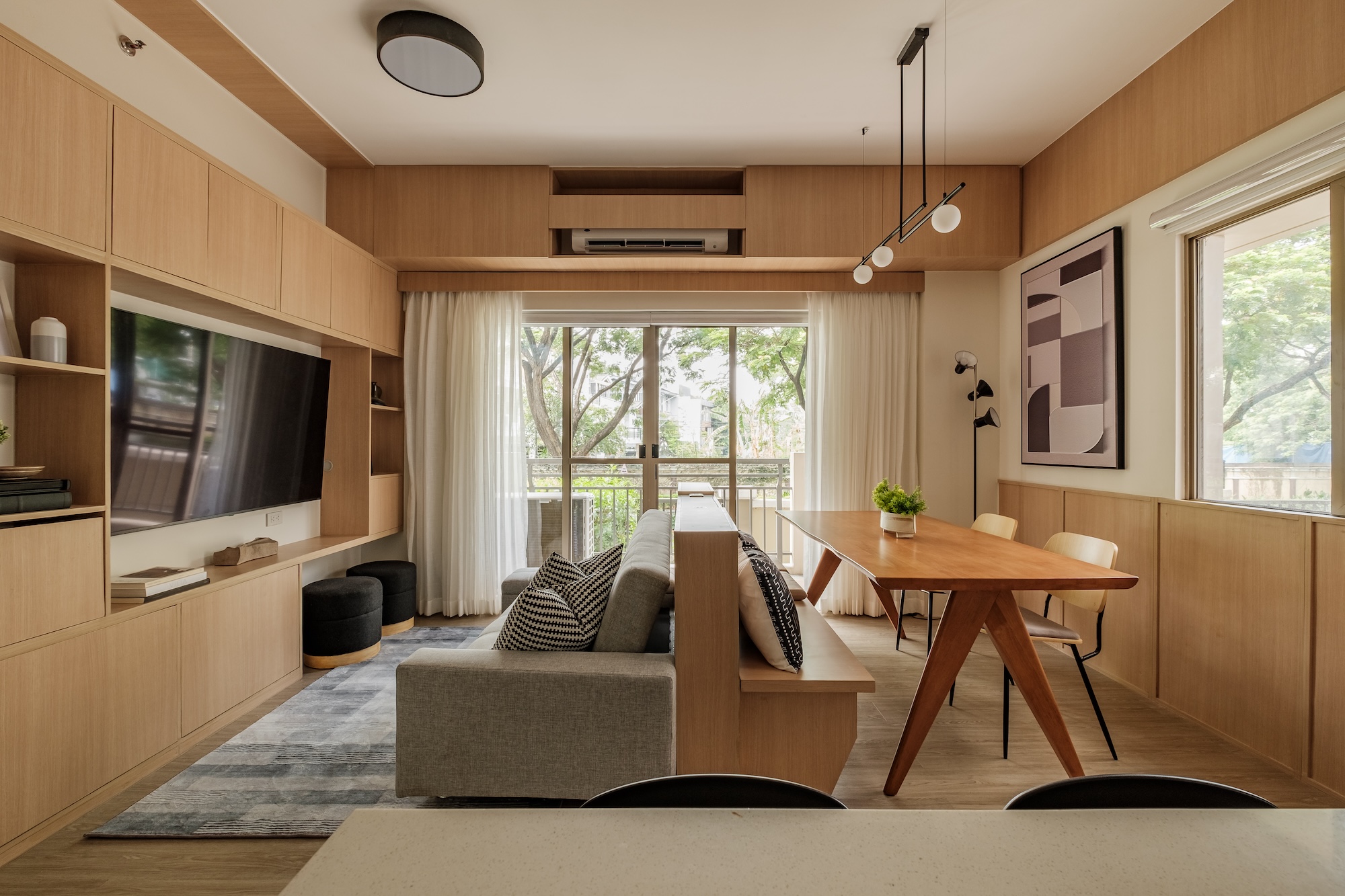 23. the Geometric Harmony Of Hexagonal Shelves and Circular Rugs In a Compact Space